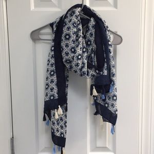 Charming Charlie Scarf